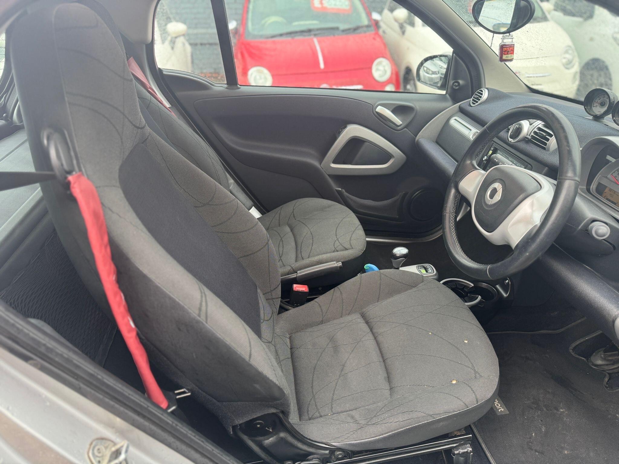 Smart fortwo - 1.0 MHD Passion SoftTouch Euro 5 (s/s) 2dr - Coupe (2010 - 2015) Image